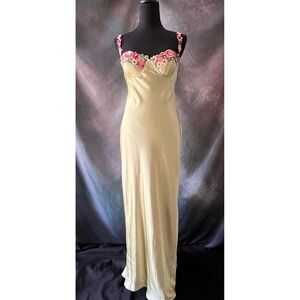 New Billy J Green Floral Embroidered Maxi Dress Size‎ 8 Elegant Occasion